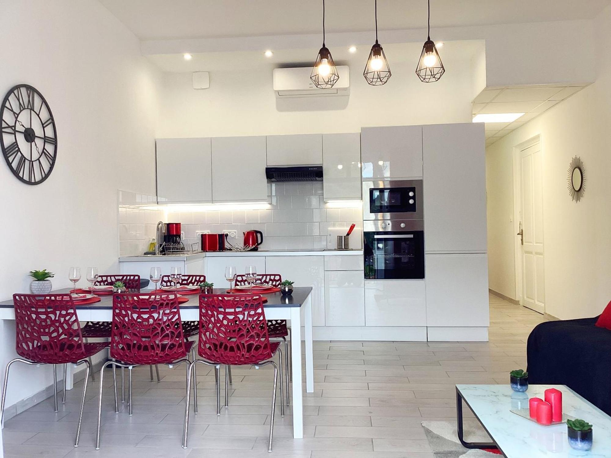 Appartement Stella 95 M2 Climatise Parking Proche Sanctuaires Lourdes Eksteriør billede